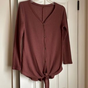 NWOT Knot front shirt